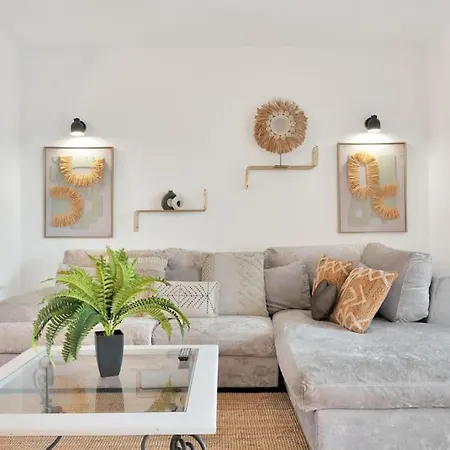 Adosado Con Solarium Y Piscina En - Vistamar 16 Marbella