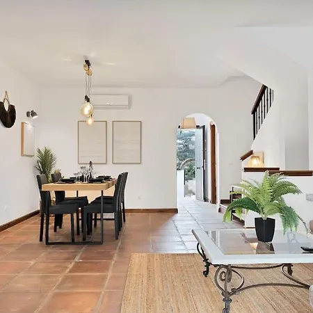 Adosado Con Solarium Y Piscina En - Vistamar 16 Apartamento Marbella