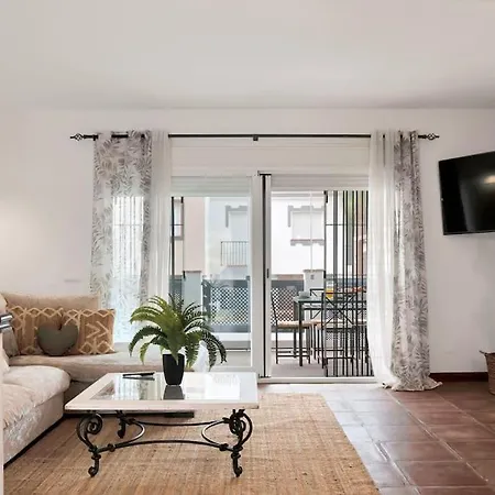 Apartamento Adosado Con Solarium Y Piscina En - Vistamar 16 Marbella