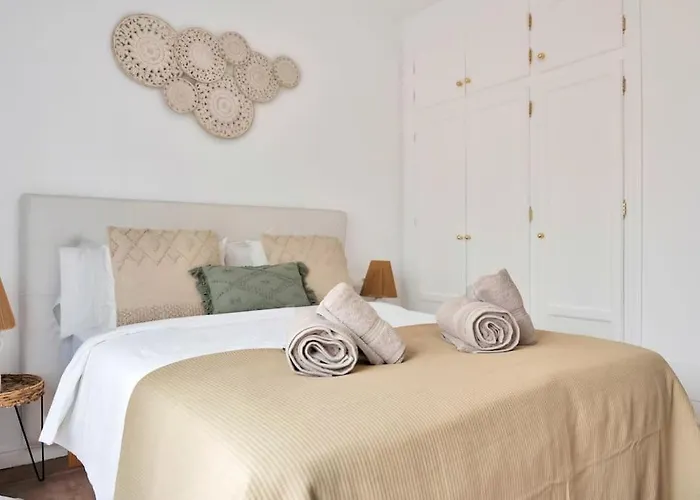 Adosado Con Solarium Y Piscina En - Vistamar 16 Apartament Marbella