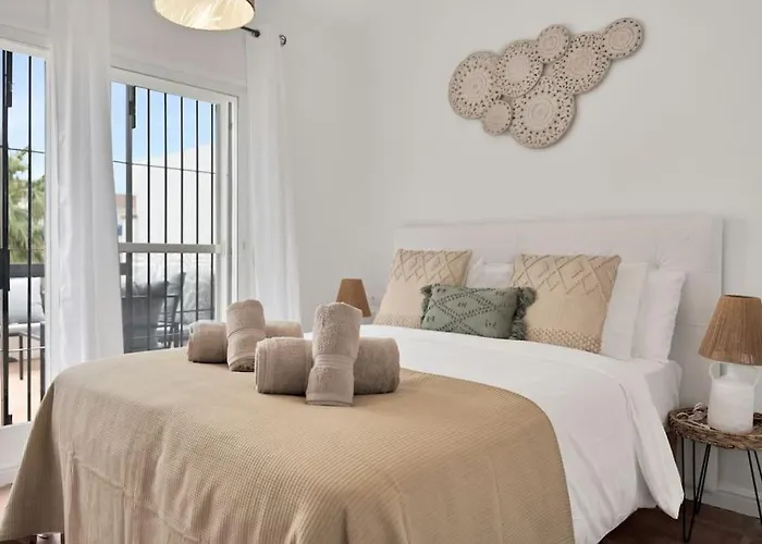 Adosado Con Solarium Y Piscina En - Vistamar 16 شقة ماربيا