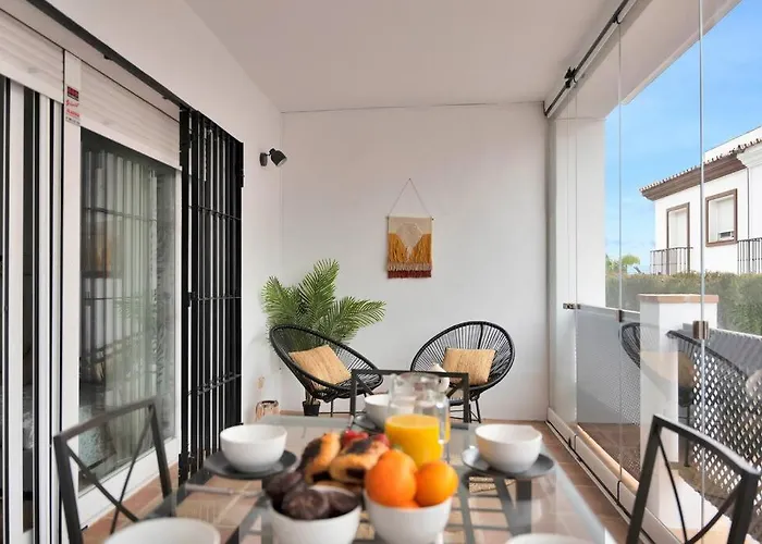 Adosado Con Solarium Y Piscina En - Vistamar 16