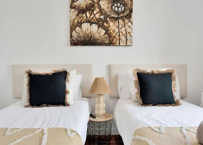 Adosado Con Solarium Y Piscina En - Vistamar 16 شقة *