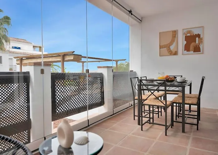 Adosado Con Solarium Y Piscina En - Vistamar 16 شقة ماربيا