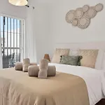 Adosado Con Solarium Y Piscina En - Vistamar 16 Apartment Marbella