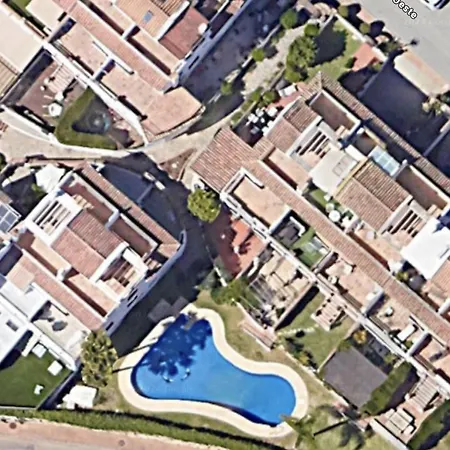 Adosado Con Solarium Y Piscina En - Vistamar 16 *